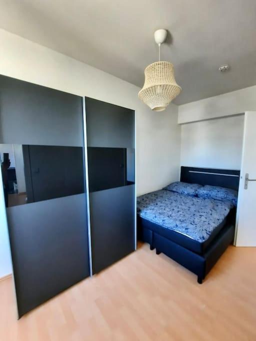 City-Wohnung Mit Ausblick Бохум Экстерьер фото